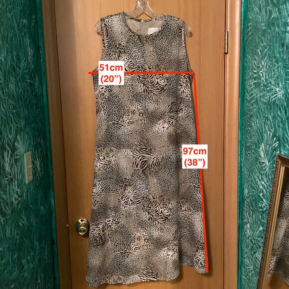 Nygard Collection Petite Leopard Print Sleeveless Dress - Picture 2 of 8